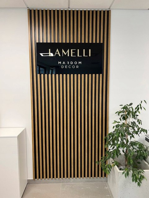 Lewe zakończenie lameli Dąb naturalny L0104L Mardom Decor długość 2.7m