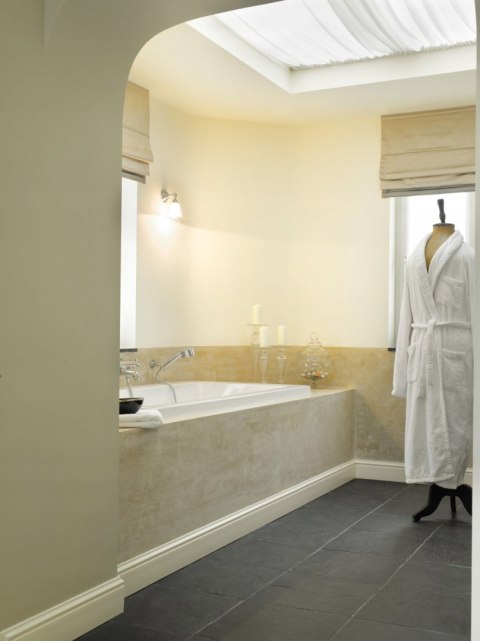 Listwa przypodłogowa NMC FL2 wysokość 12cm długość 200cm Wallstyl