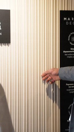 WP005TP biały panel ścienny Aria 3d wysokość 200cm Mardom Decor RAL9003