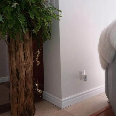 Listwa przypodłogowa ORAC DECOR SX137 wysokość 9.9cm