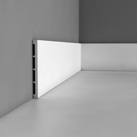 Listwa przypodłogowa SX168 Square ORAC DECOR długość 200cm wysokość 15.1cm
