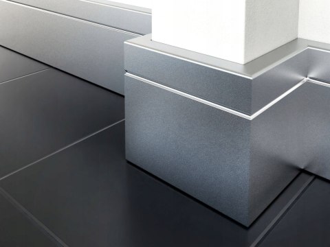 Listwa przypodłogowa LPC-20 Creativa RAL9006 srebrna 11cm DŁUGOŚĆ 2.44m