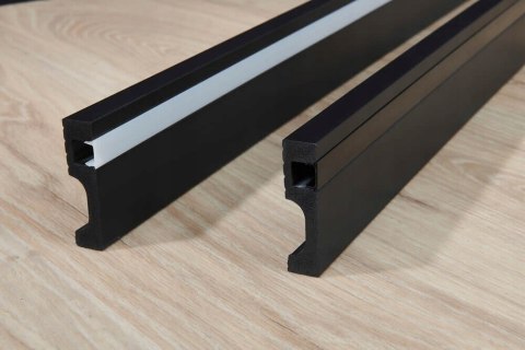 Listwa przypodłogowa IL11 NMC BLACK LED WALLSTYL 8cm RAL7021 czarny dyfuzor